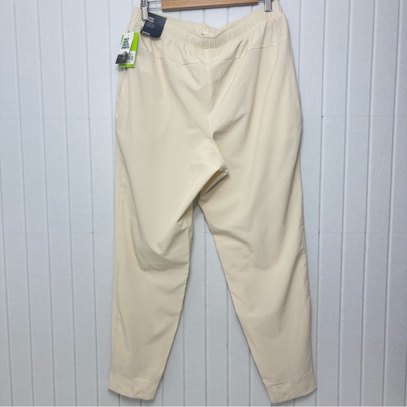 DSG Men's Training Woven Light Cream Joggers Athletic Fit Size M - Picture 3 of 8